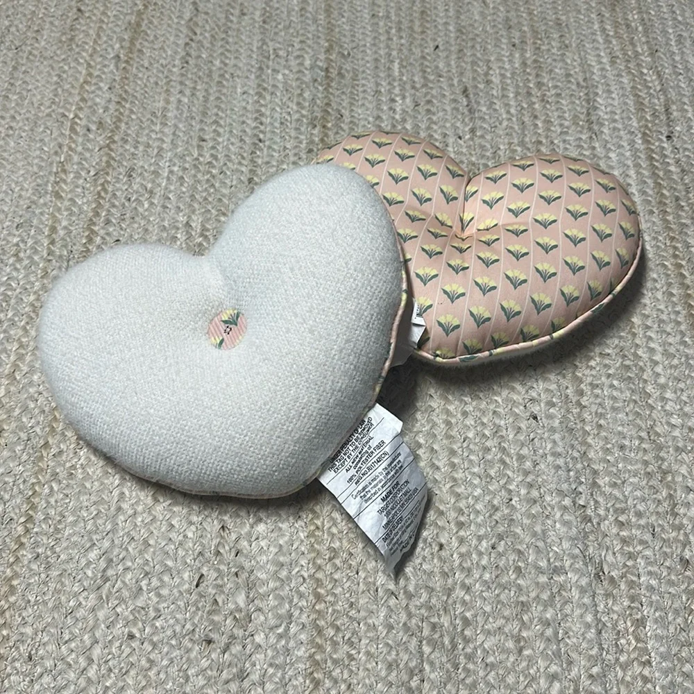 NEW 2 Pillowfort Reversible Heart Decorative Pillows